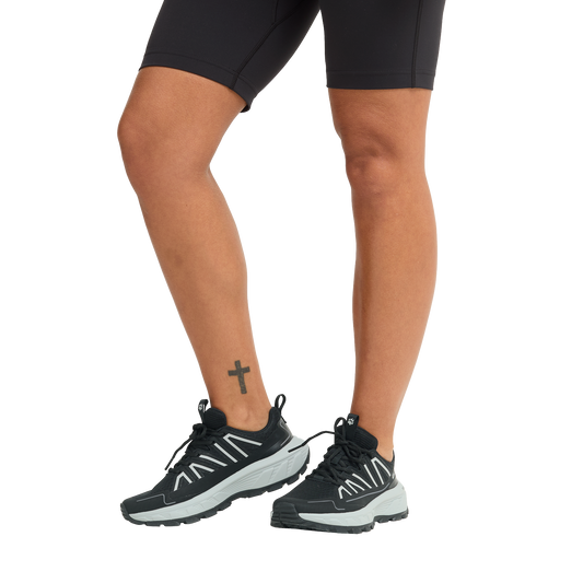 WILD HIKE LOW W